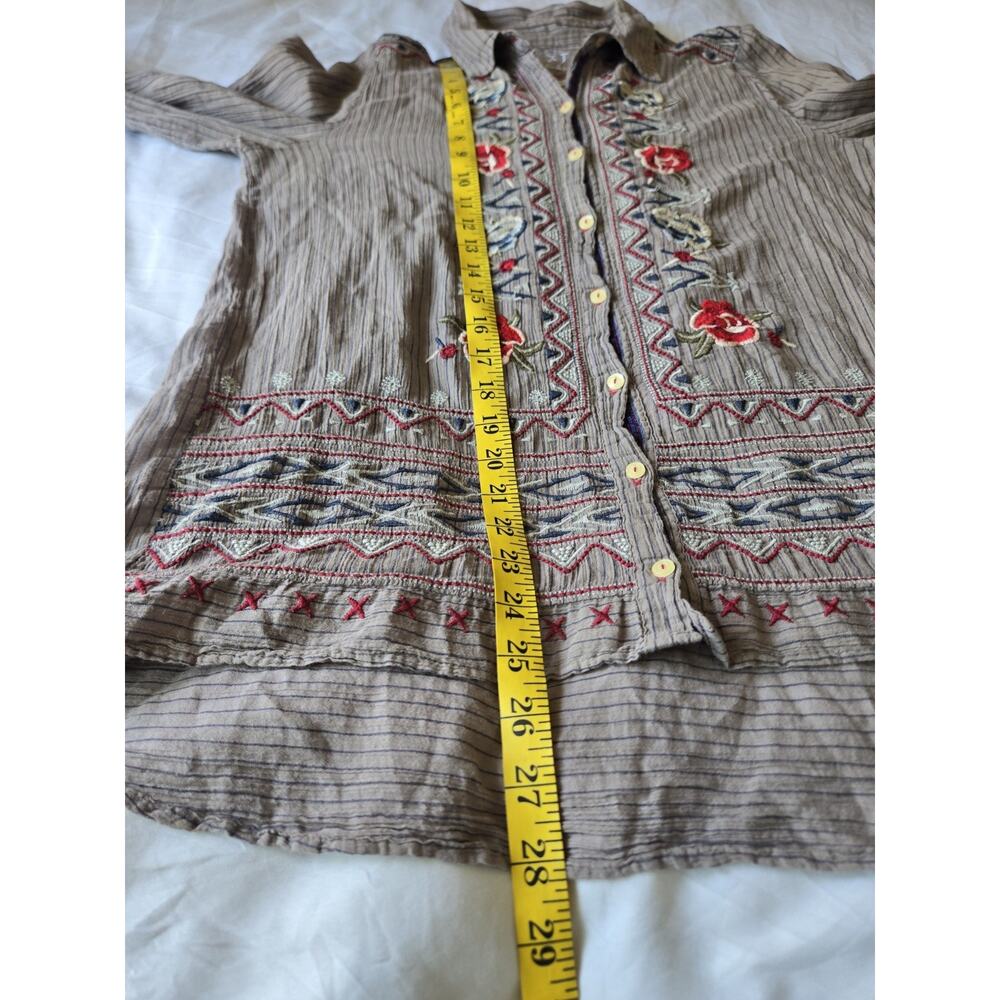 Johnny Was 3J Workshop Button Top Floral Embroidered Sz Medium Gray Boho Western - Picture 10 of 11